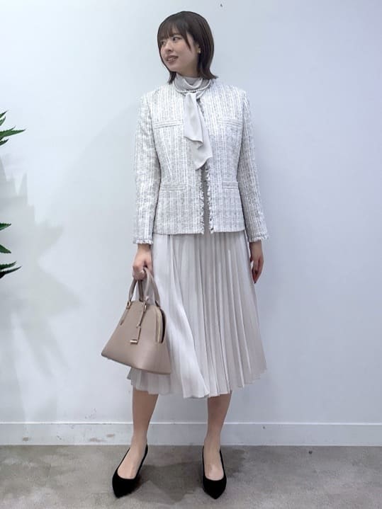 yukaさんの「UNTITLED｜【仕事着/スーツ】ファンシーツイード ジャケット」を使ったコーディネート