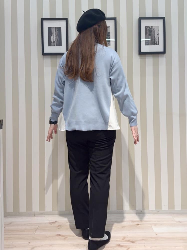 MIYUKIさんの「SHOO･LA･RUE｜【洗濯機可/S-LL/体型カバー】横姿もきれい見え スポンディッシュ Aライントップス」を使ったコーディネート