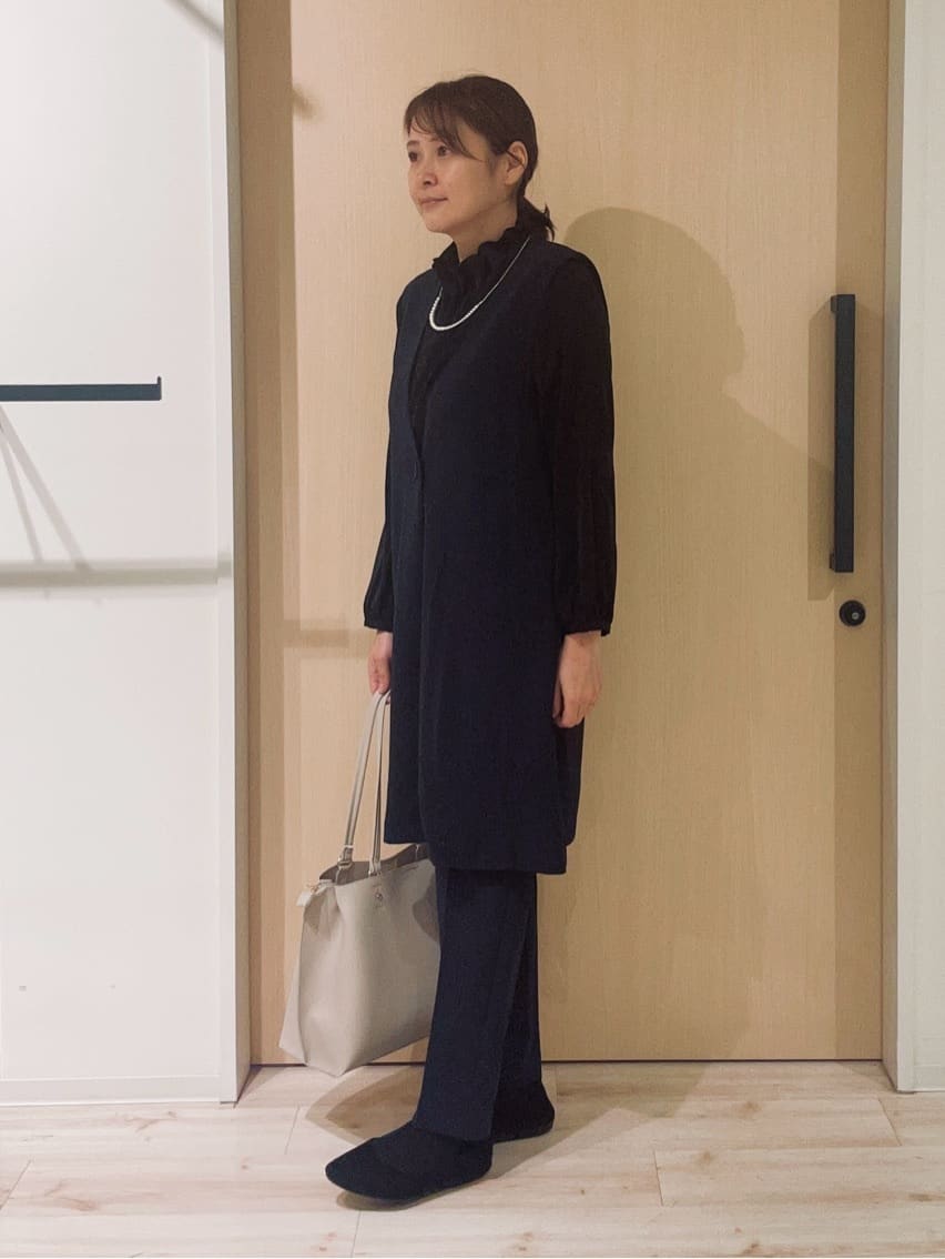funafunaさんの「SHOO･LA･RUE｜【洗濯機可/セットアップ可/S-3L】きちんと楽に。カットジョーゼット ロングジレ」を使ったコーディネート