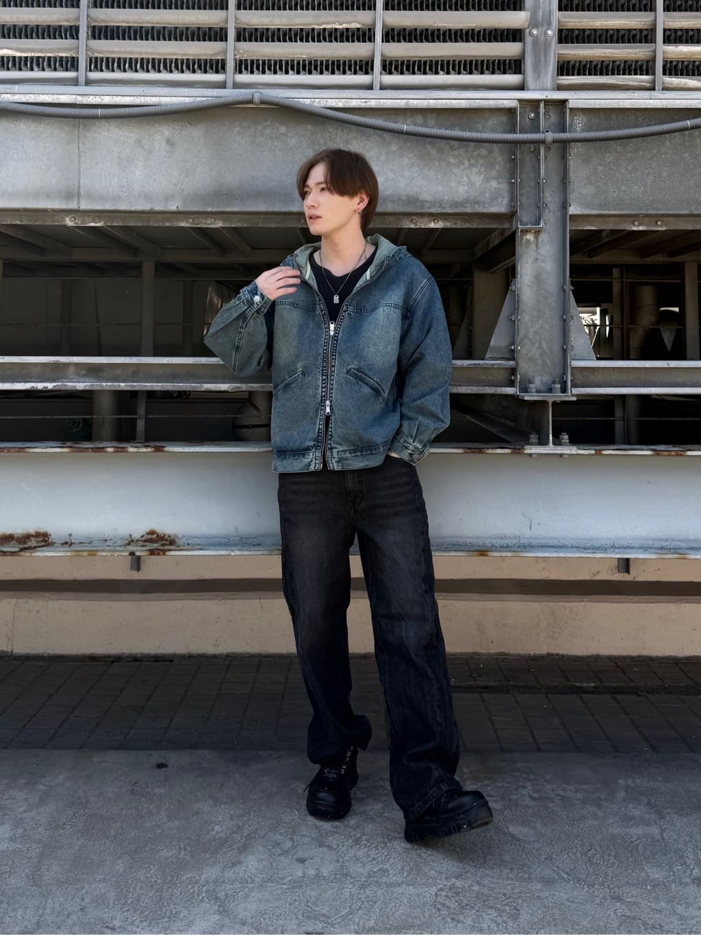 カネダさんの「tk.TAKEO KIKUCHI｜【セットアップ対応】デニムフードブルゾン」を使ったコーディネート