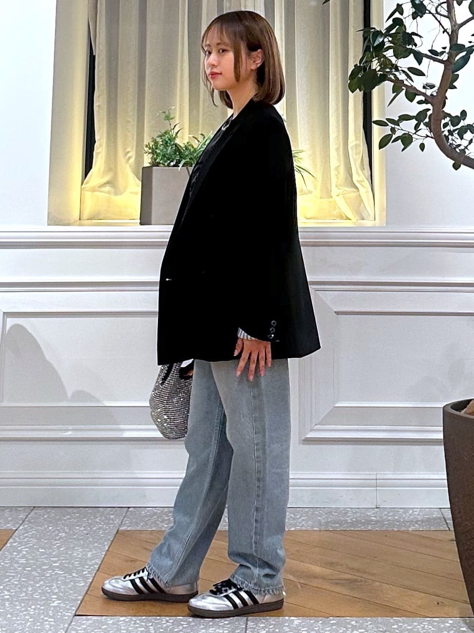 なべこさんの「DRESSTERIOR｜◆【セットアップ可】ピークドダブルライトストレッチジャケット」を使ったコーディネート