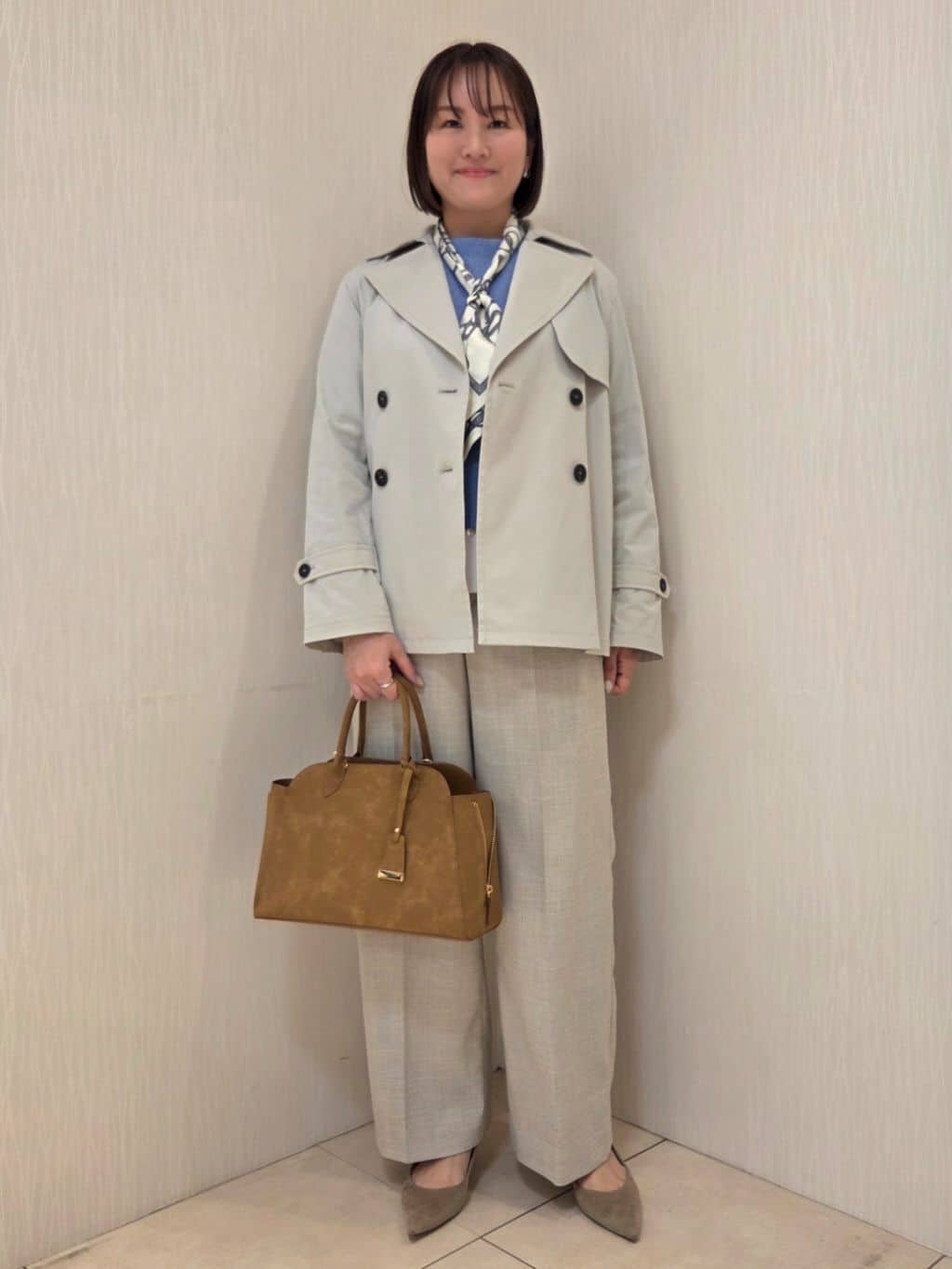 naokoさんの「UNTITLED｜【定番人気/はっ水/洗える】タスランショートトレンチコート」を使ったコーディネート