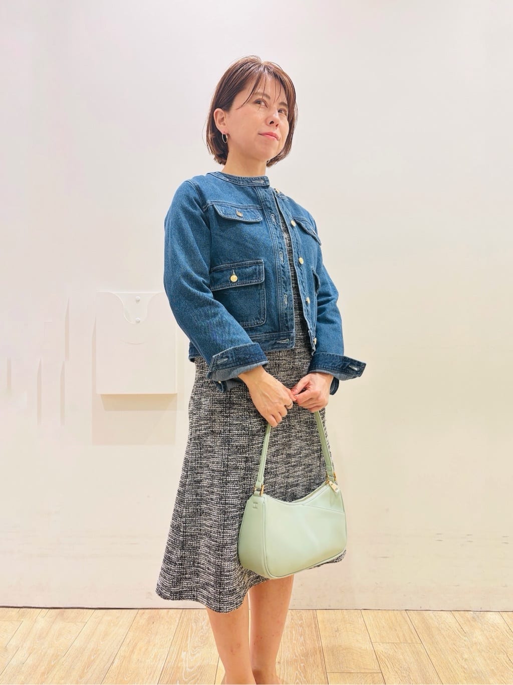 YUKOさんの「index｜ミックスツイードフレアワンピース【洗える／イージーアイロン／ストレッチ】《S～3L》」を使ったコーディネート