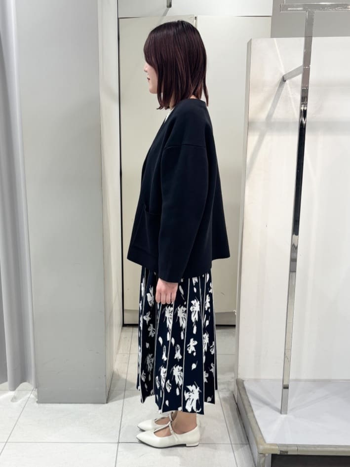 yuiさんの「Reflect｜【着回し力◎】ジャケット風ニットカーディガン」を使ったコーディネート