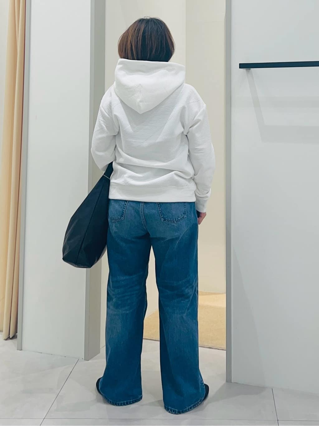 Naruさんの「THE SHOP TK｜【さりげない表情が、品よく映える。】ふくれジャカードパーカ」を使ったコーディネート