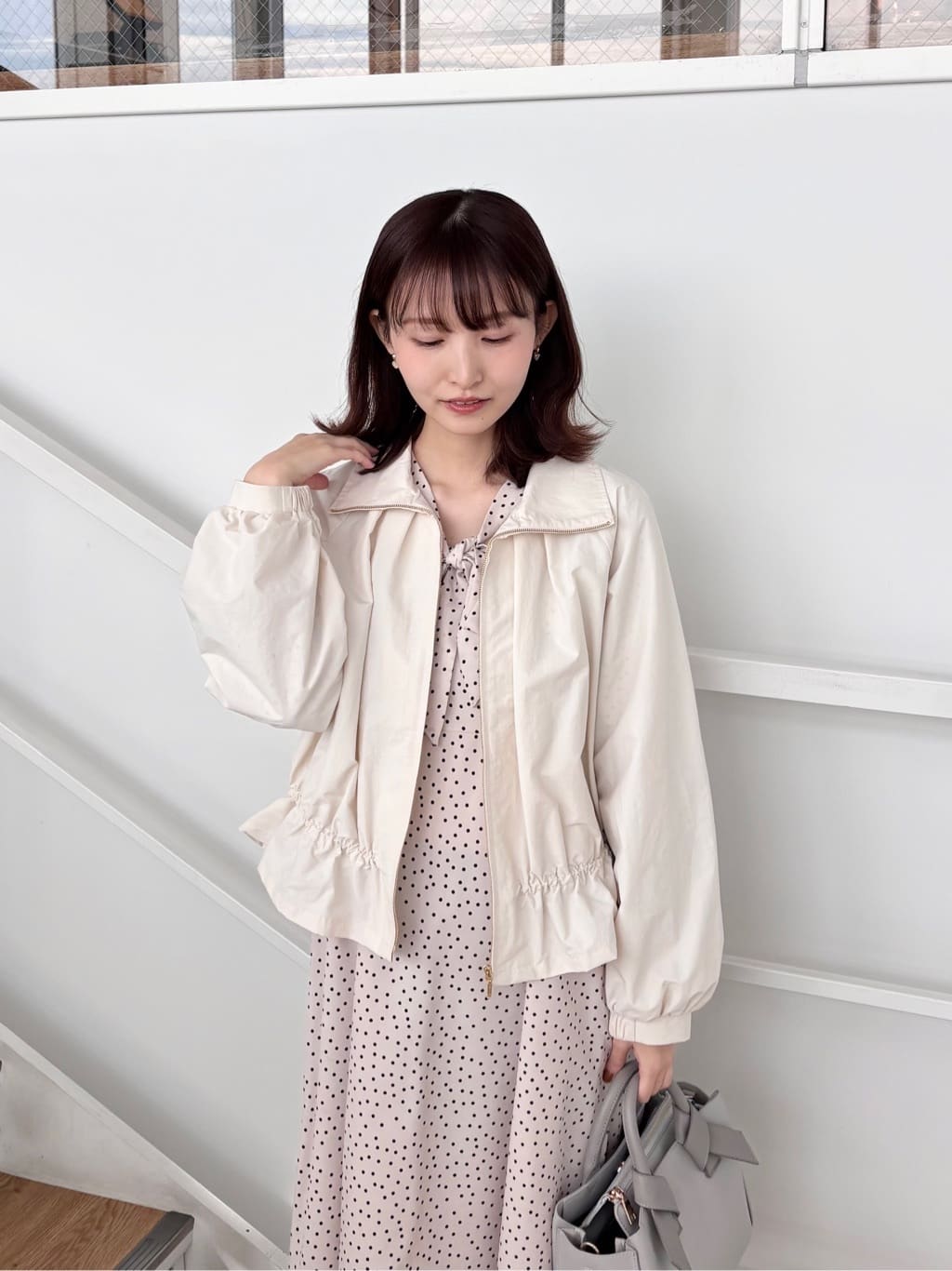 みさかさんの「index｜スタンドカラーペプラムブルゾン【洗濯機OK】」を使ったコーディネート