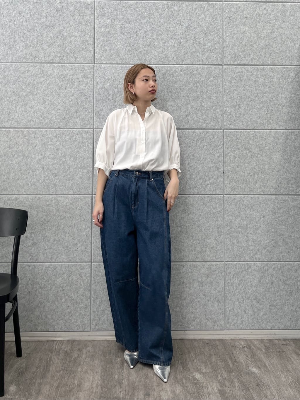 Harukaさんの「INDIVI｜バックドロストブラウス」を使ったコーディネート