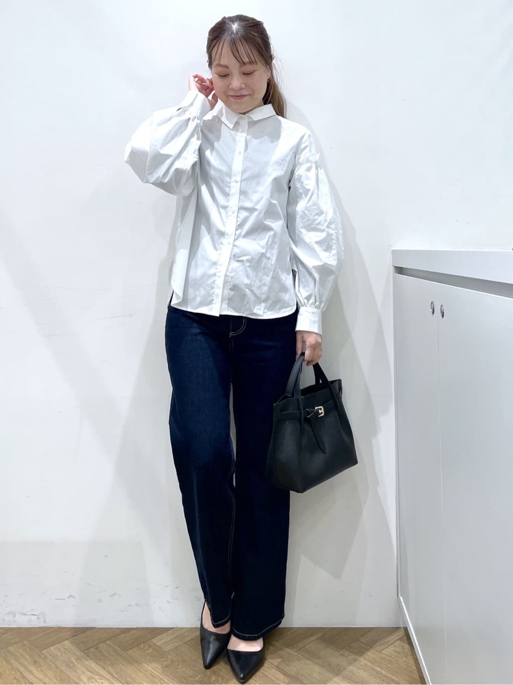 Junさんの「index｜ボリュームスリーブブラウス【洗濯機OK】《5col》」を使ったコーディネート