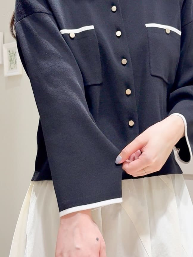 Mayuさんの「grove｜高評価！一枚でも羽織でも、大人のTOPS風カーディガン」を使ったコーディネート