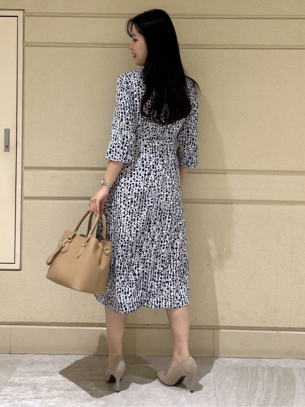 Momokaさんの「COUP DE CHANCE｜【手洗い可／日本製】エレガントワンピース」を使ったコーディネート