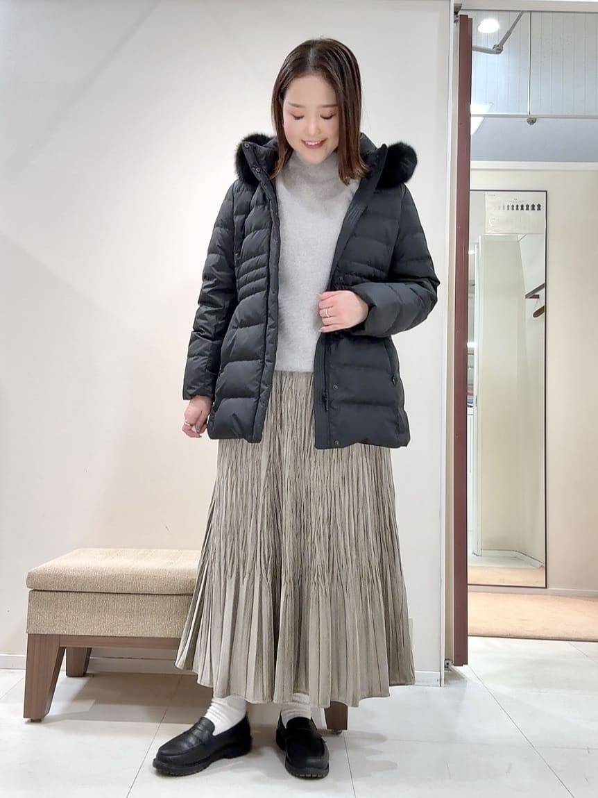 YUIさんの「UNTITLED｜【大人な品格/ふわふわニット】フォックスカシミヤ コクーンニット」を使ったコーディネート