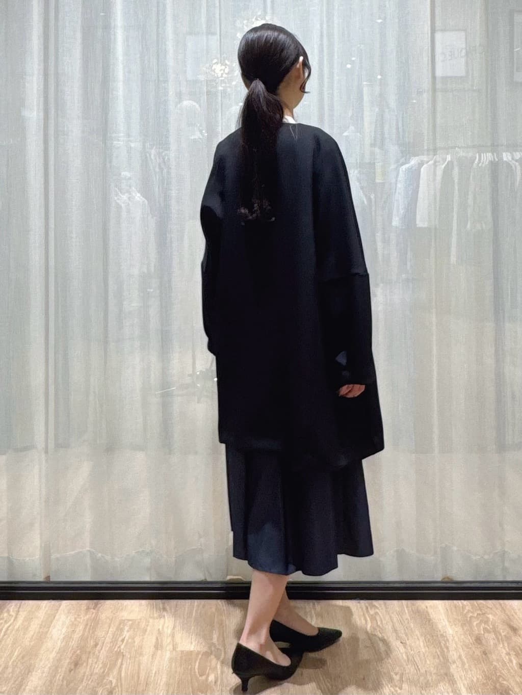ぞうげさんの「OPAQUE.CLIP｜フォルムスリーブミドルコート【洗濯機OK】」を使ったコーディネート