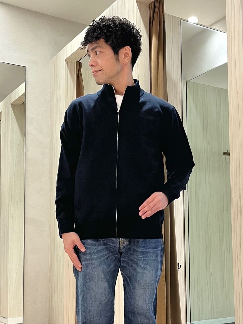 URAさんの「TAKEO KIKUCHI｜【3WAY】ドビー ダウンライナー付ブルゾン」を使ったコーディネート
