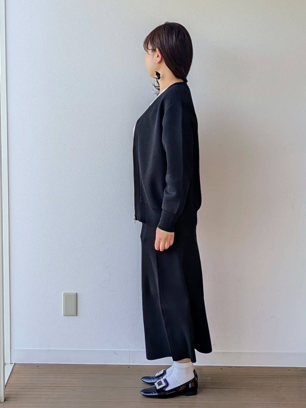 なみきさんの「UNTITLED｜◆【軽羽織り/セットアップ可】ジップアップニットカーディガン」を使ったコーディネート
