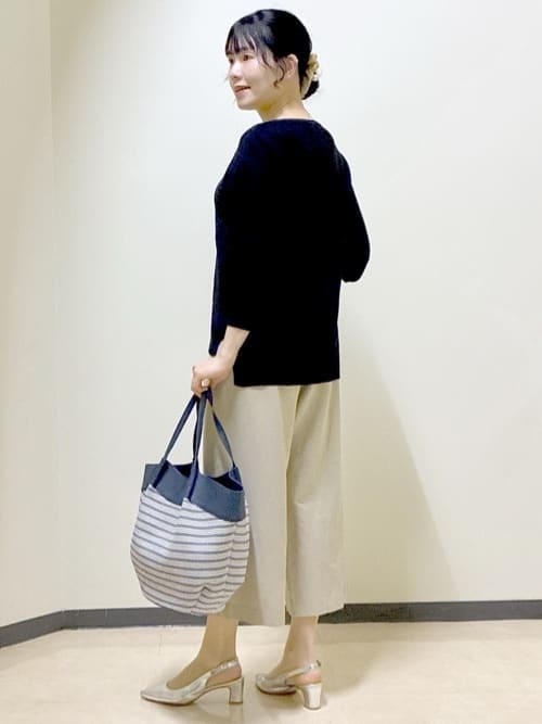  beni_gingerさんの「Reflect｜【パンツ合わせにぴったり◎】ゆったりオフボディニット」を使ったコーディネート