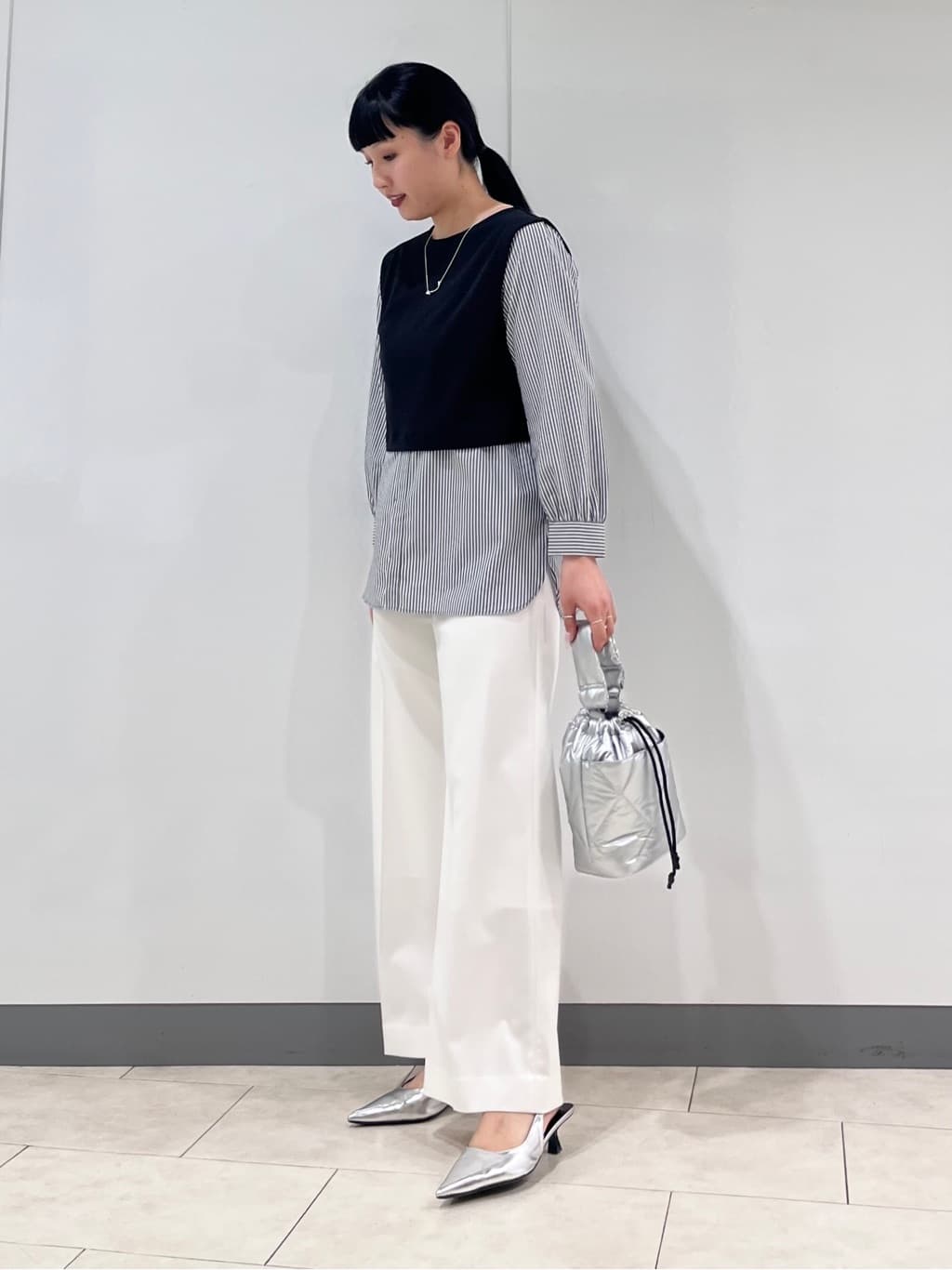 hasuさんの「INDIVI｜【洗える／UVケア】レイヤード風デザイントップス」を使ったコーディネート