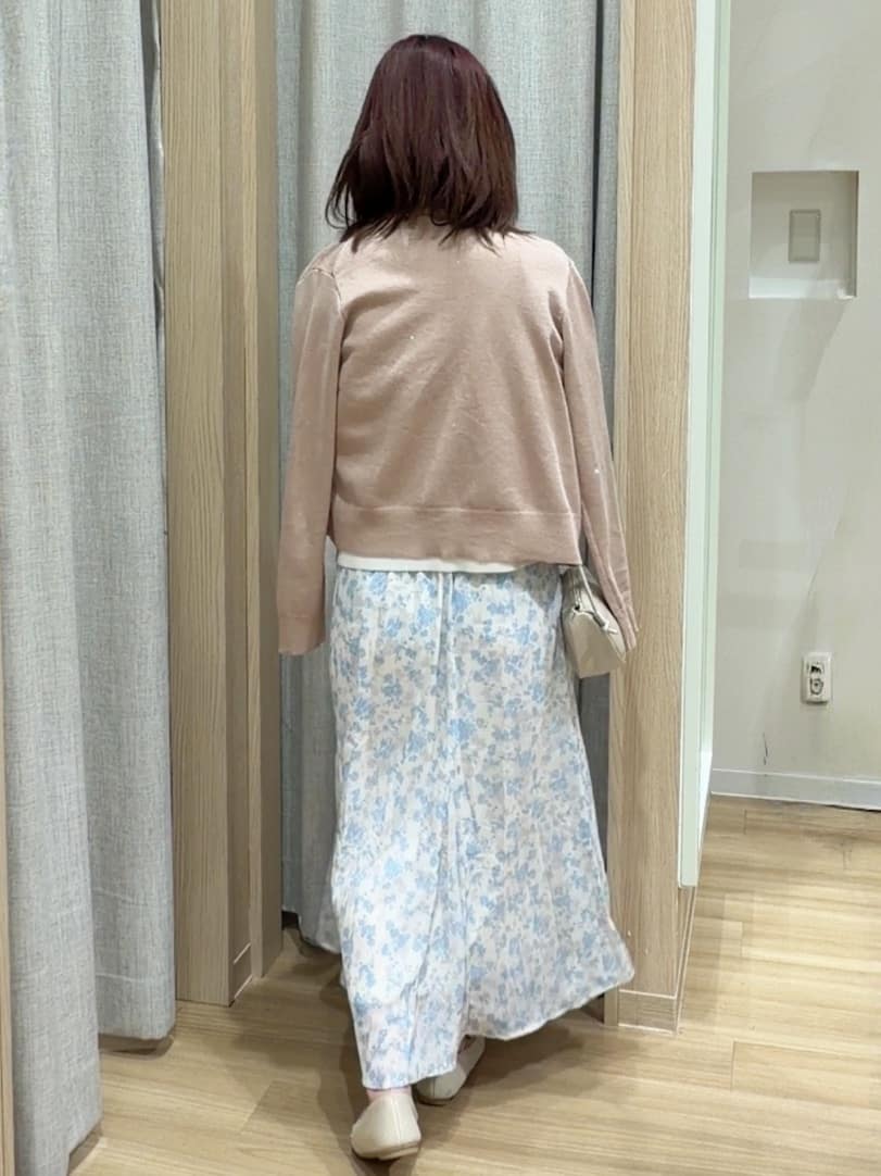 Fumikaさんの「grove｜大人のための華やぎニットカーディガン」を使ったコーディネート