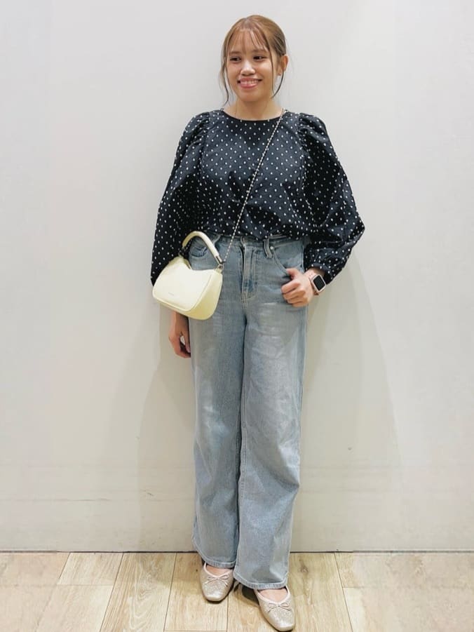 Ririさんの「index｜ミドルトレンチコート【洗濯機OK】」を使ったコーディネート