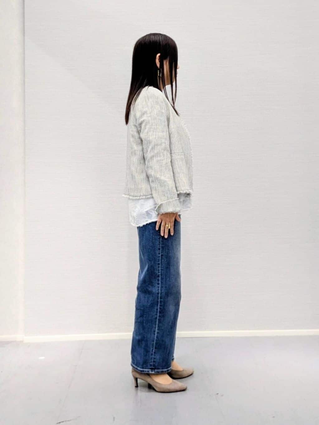 makkyさんの「UNTITLED｜【華やか／大人シアー／セレモニー】カットフリンジブラウス」を使ったコーディネート