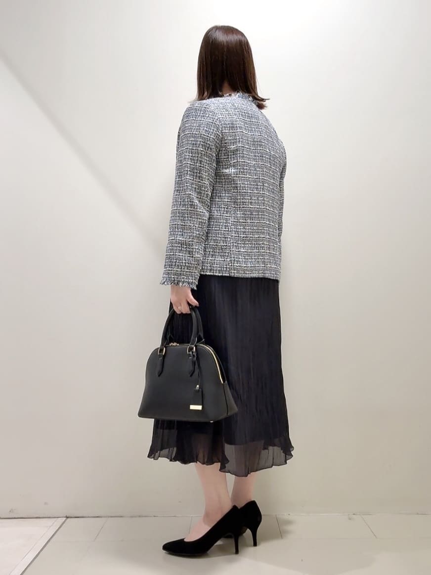 YUIさんの「UNTITLED｜【透けにくい/ウエストイン見え】タックブラウス」を使ったコーディネート