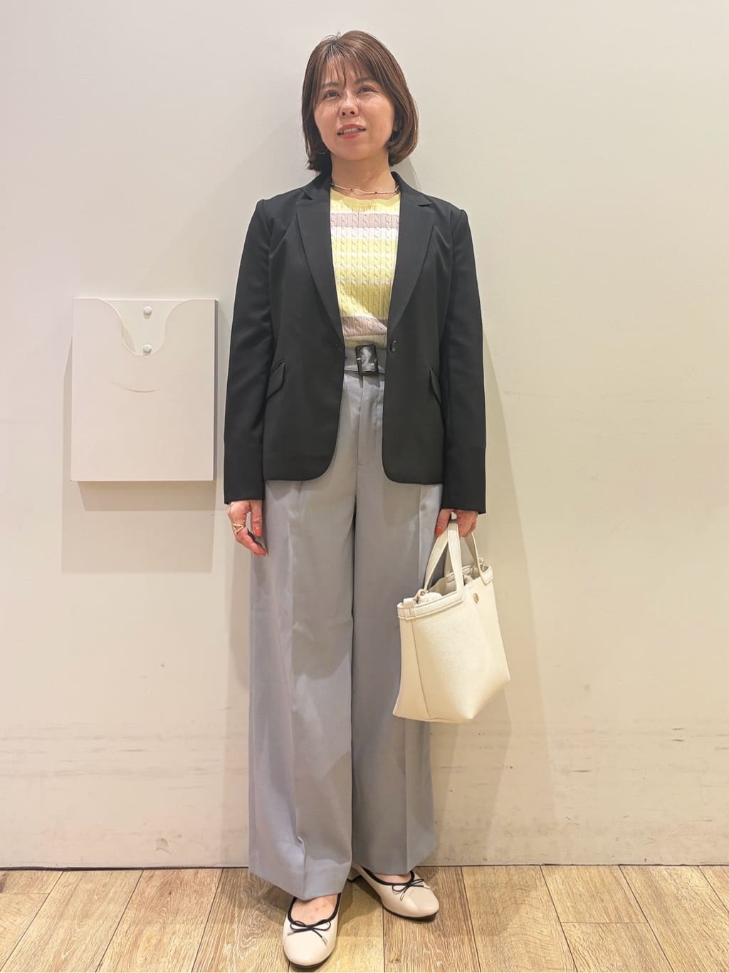 YUKOさんの「index｜【吸水速乾】ストレッチワイドストレートパンツ／セットアップ対応《洗濯機OK》」を使ったコーディネート