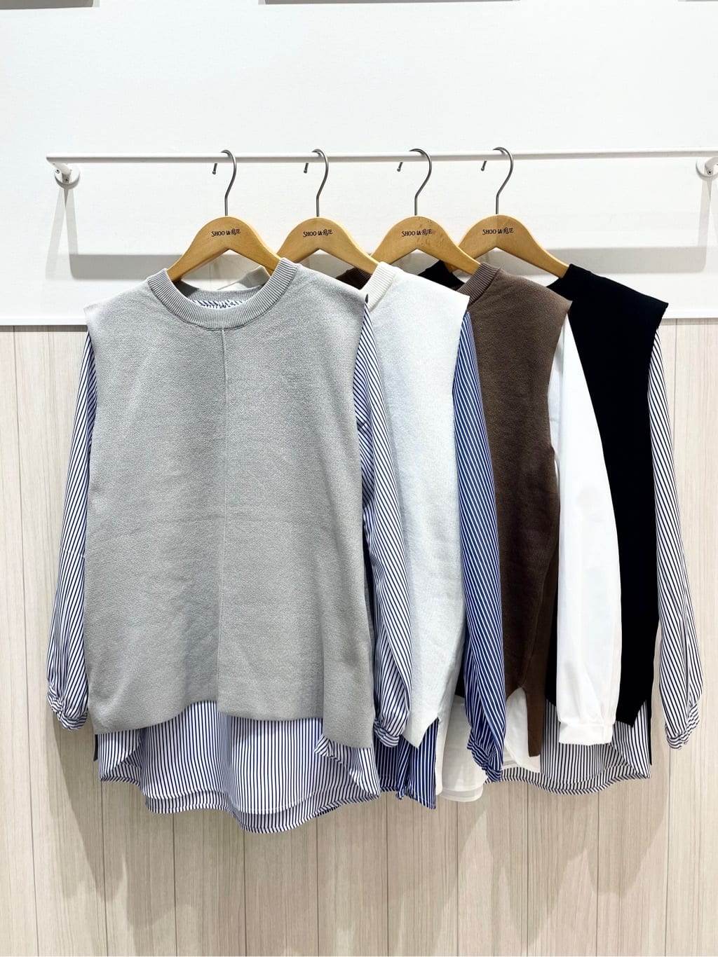 ネコさんの「SHOO･LA･RUE｜【SHOO・LA・RUE DENIM/SS-LL】程よい厚みの ストレートデニムパンツ（10.5オン」を使ったコーディネート