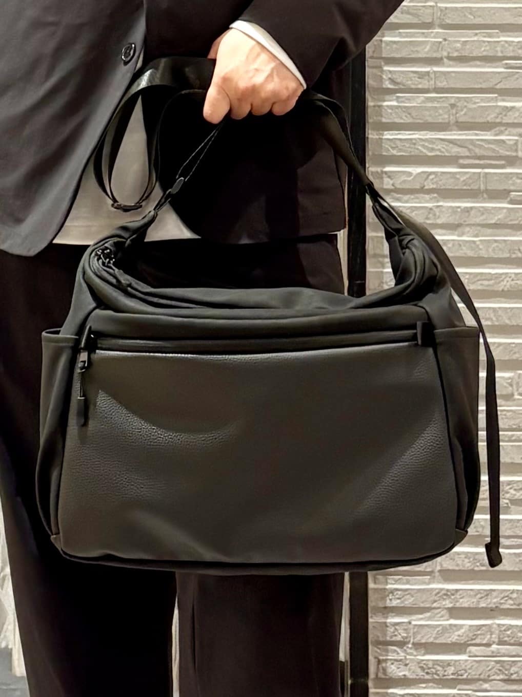 Pーyamaさんの「THE SHOP TK｜《KURO》コーデュラナイロン ジャケット セットアップ可／防シワ／撥水／ストレッチ」を使ったコーディネート
