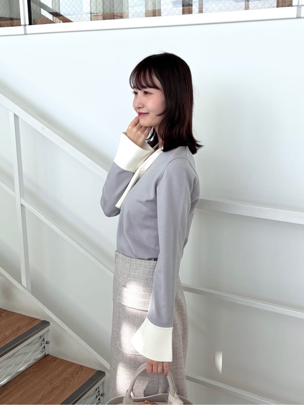 みさかさんの「index｜バイカラーボウタイパール調ニット【洗濯機OK】」を使ったコーディネート