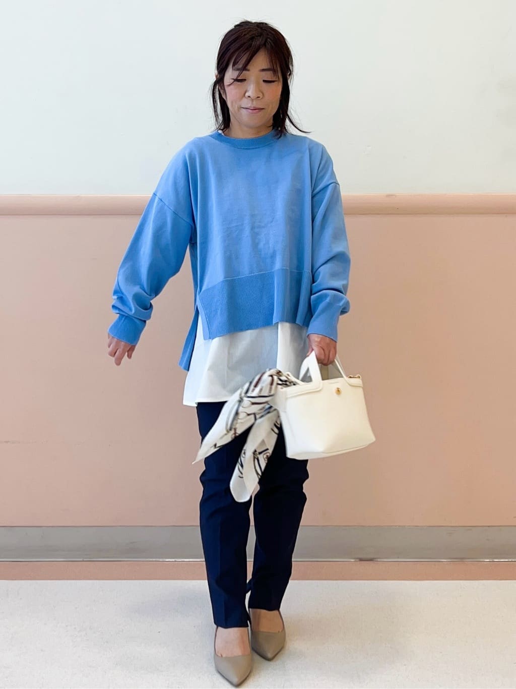 こやさんの「OPAQUE.CLIP｜《ツインセット》ワイドニット&times;裾フレアタンクトップ【洗濯機OK】」を使ったコーディネート