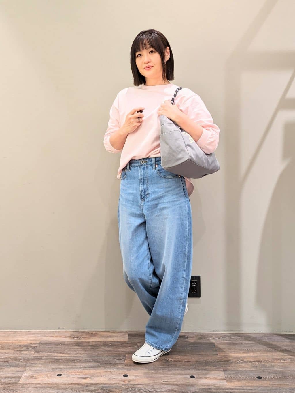 ricoさんの「Dessin｜【360度可愛い・洗える】バックヘンリーカットソー」を使ったコーディネート