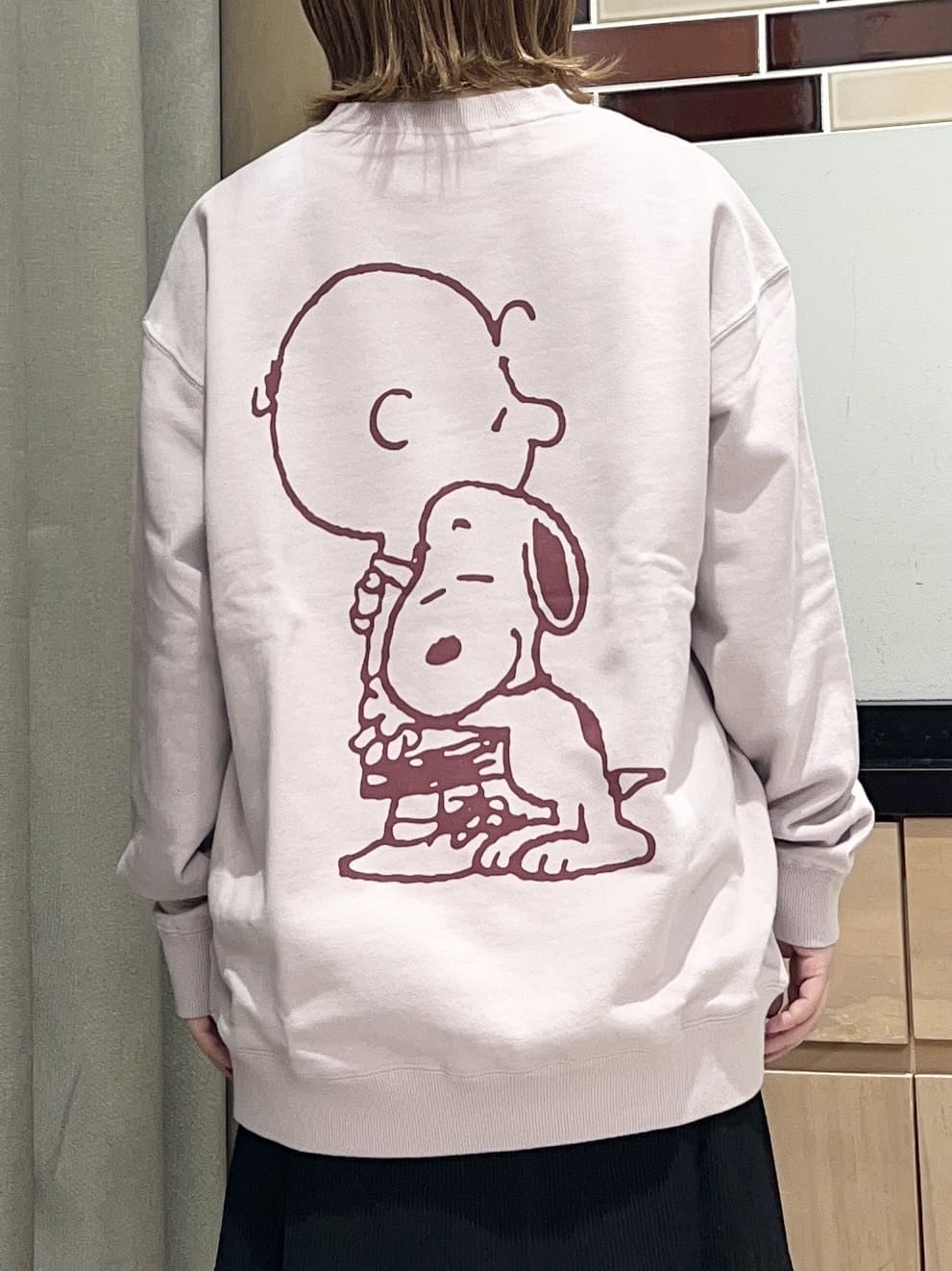 かのさんの「THE SHOP TK｜PEANUTS ／ ピーナッツ スヌーピー ミニ裏毛スウェット」を使ったコーディネート