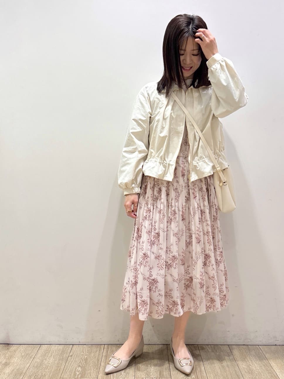 mameさんの「index｜スタンドカラーペプラムブルゾン【洗濯機OK】」を使ったコーディネート