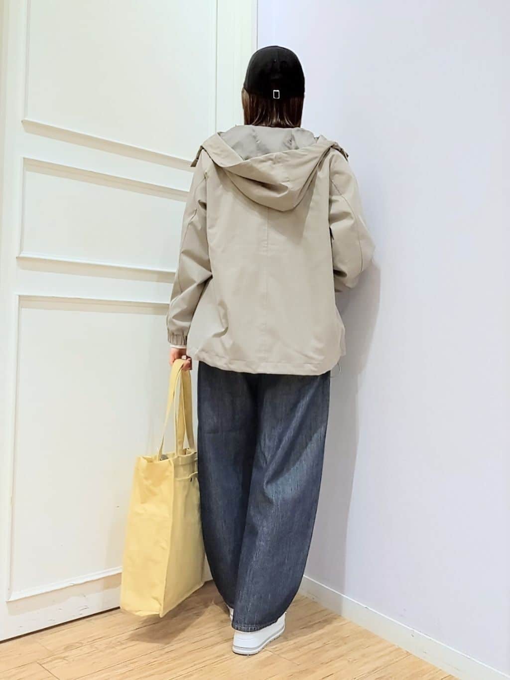 miomioさんの「SHOO･LA･RUE｜ヒールアップスニーカー」を使ったコーディネート