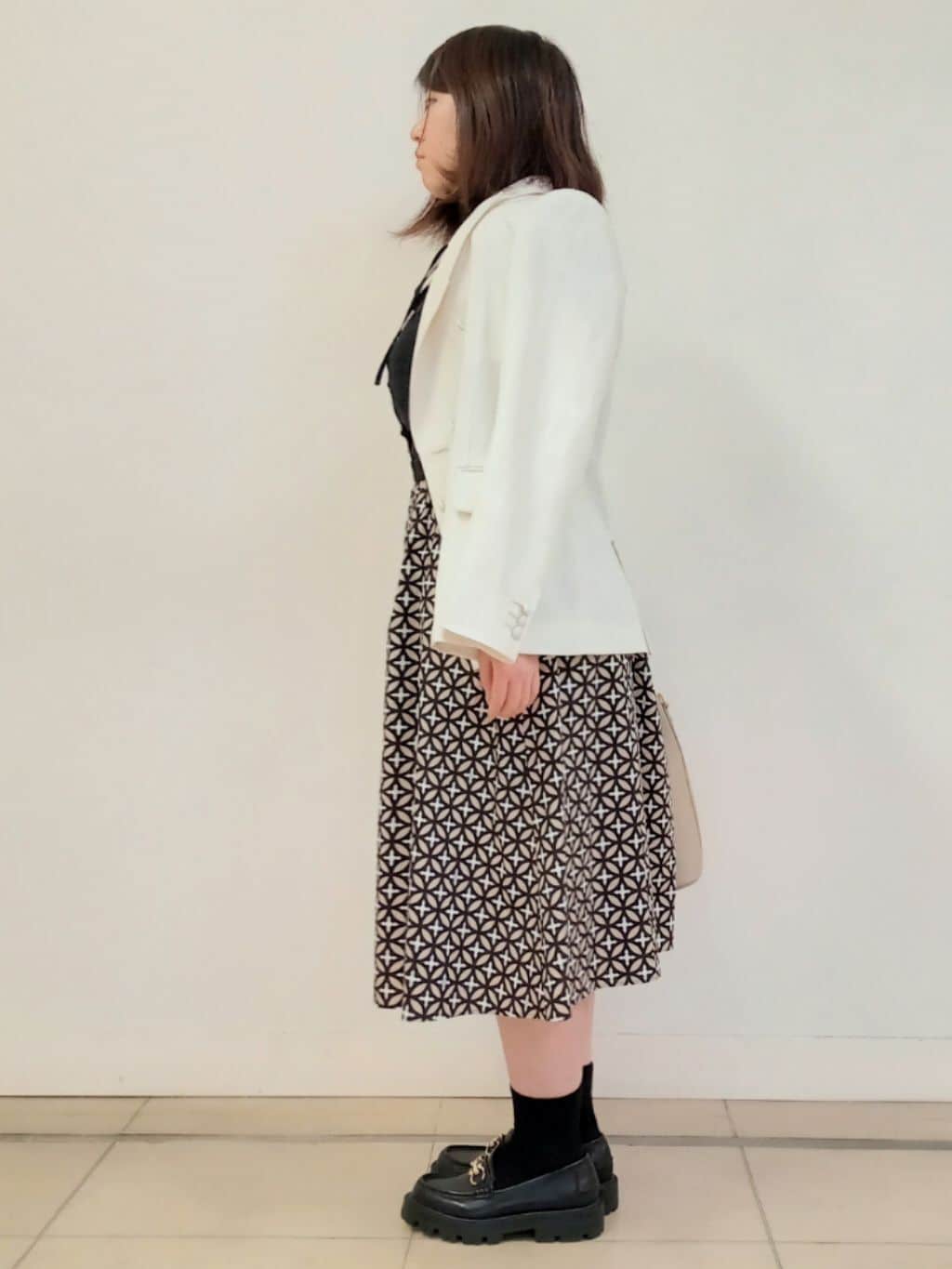 emiさんの「DRESSTERIOR｜【セットアップ可】リネンブレンドダブルブレストジャケット」を使ったコーディネート