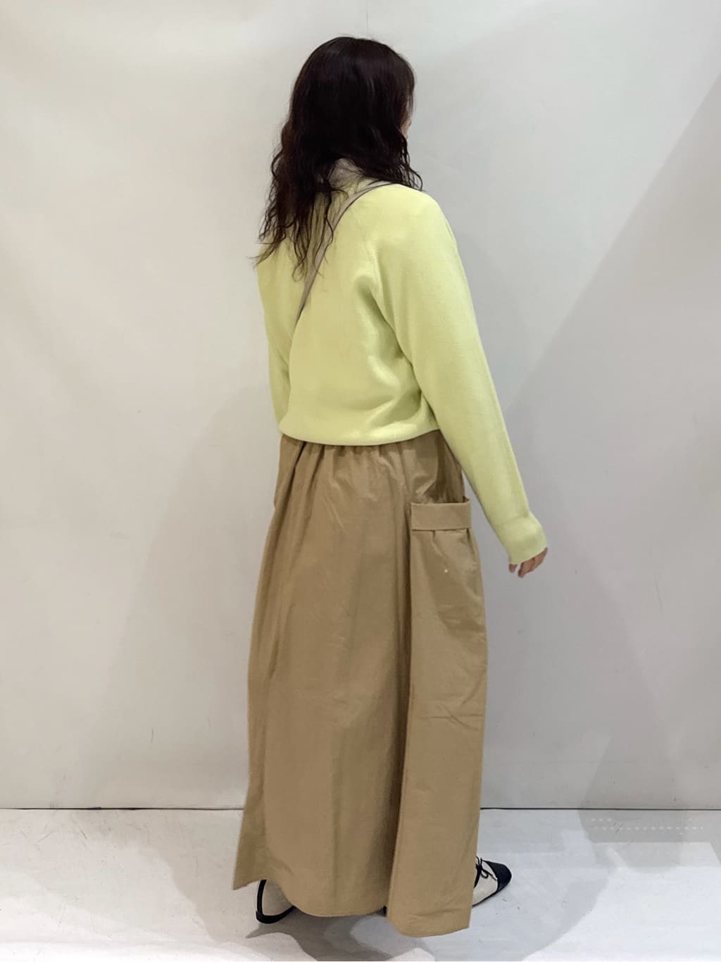 nakkoさんの「OPAQUE.CLIP｜スウェットライクニット【洗濯機OK】」を使ったコーディネート
