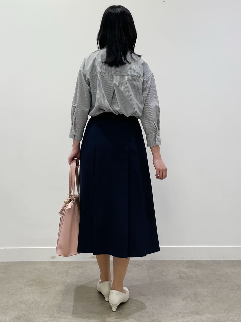 yukariさんの「Reflect｜【接触冷感】八分袖フロントフリルブラウス」を使ったコーディネート
