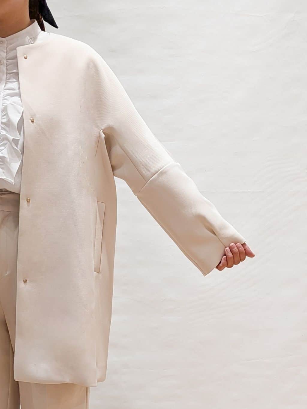 Shihoさんの「OPAQUE.CLIP｜フロントフリルブラウス【洗濯機OK】」を使ったコーディネート