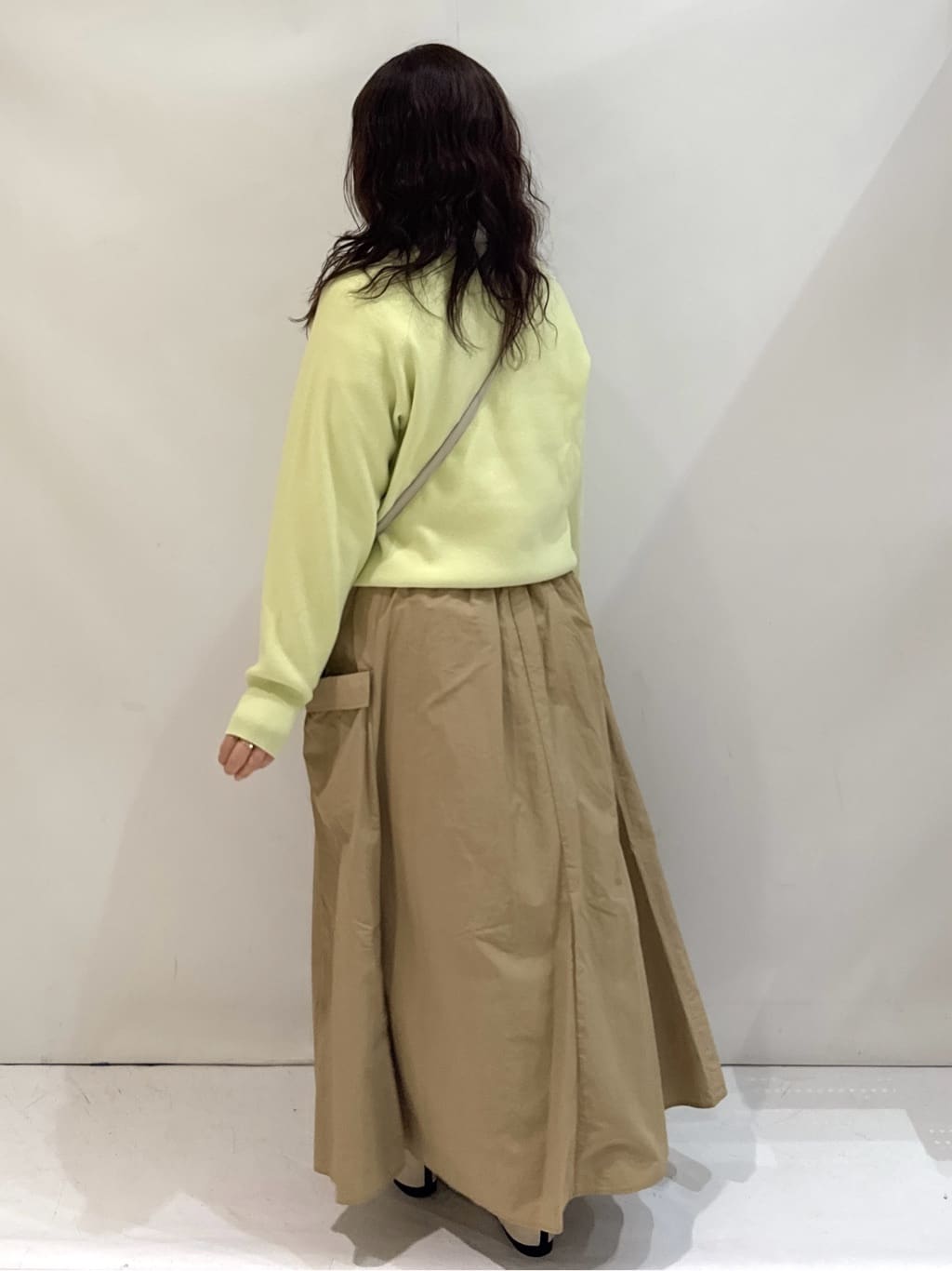 nakkoさんの「OPAQUE.CLIP｜スウェットライクニット【洗濯機OK】」を使ったコーディネート