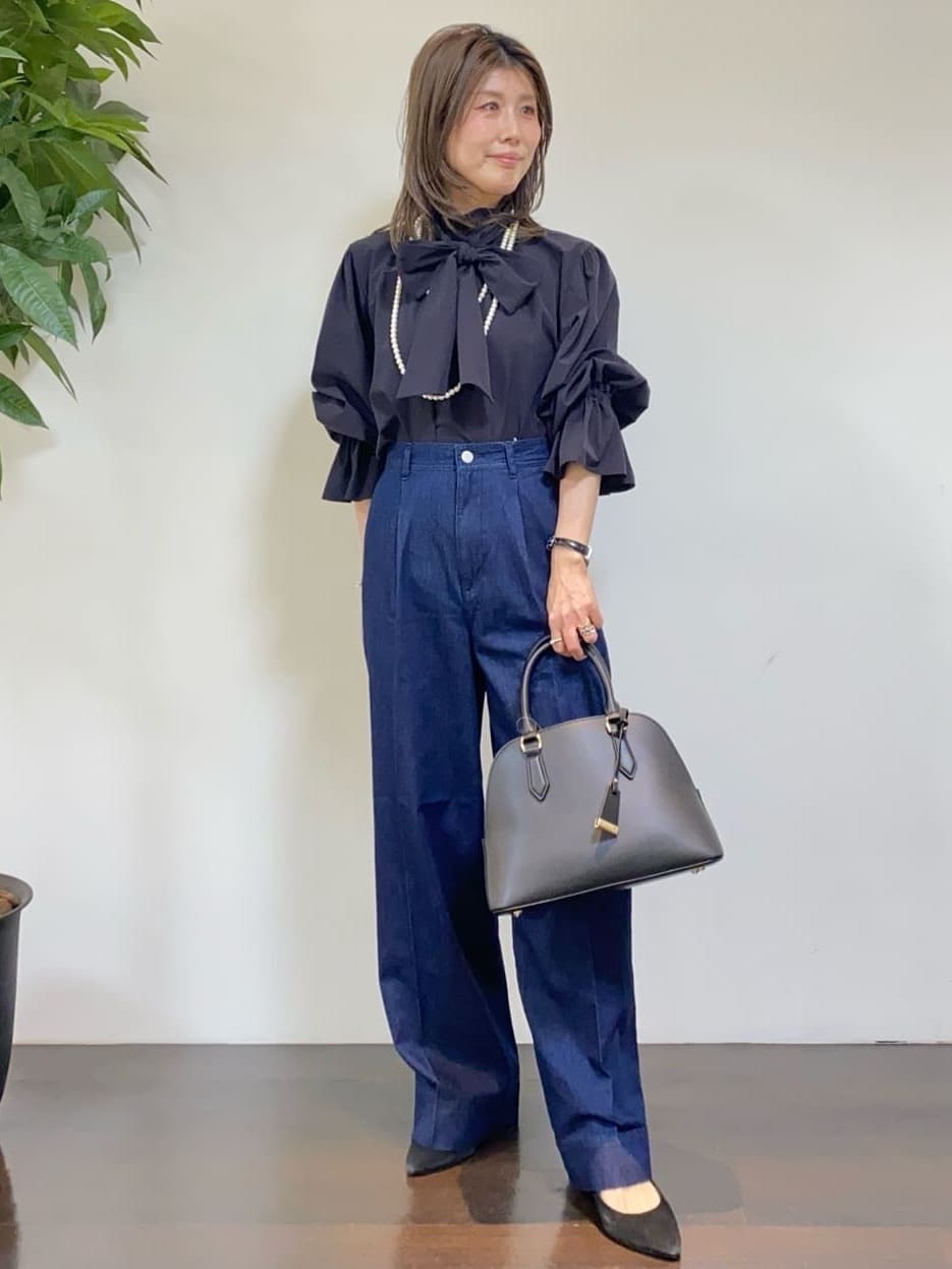 tomoさんの「UNTITLED｜【仕事着/スーツ】ファンシーツイード ジャケット」を使ったコーディネート