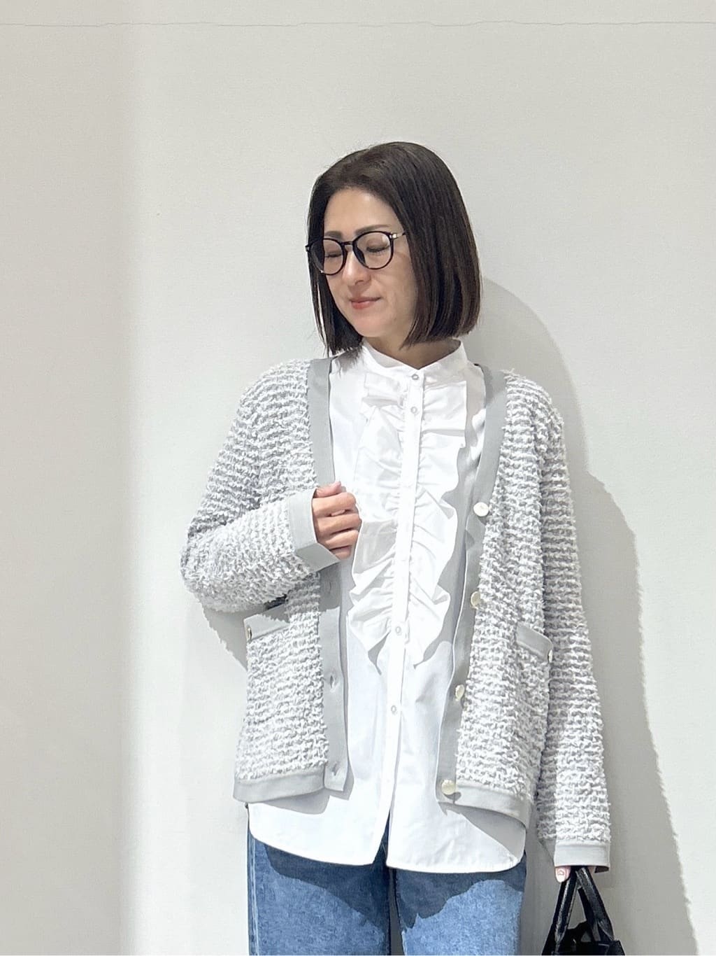 NAKAさんの「OPAQUE.CLIP｜フロントフリルブラウス【洗濯機OK】」を使ったコーディネート