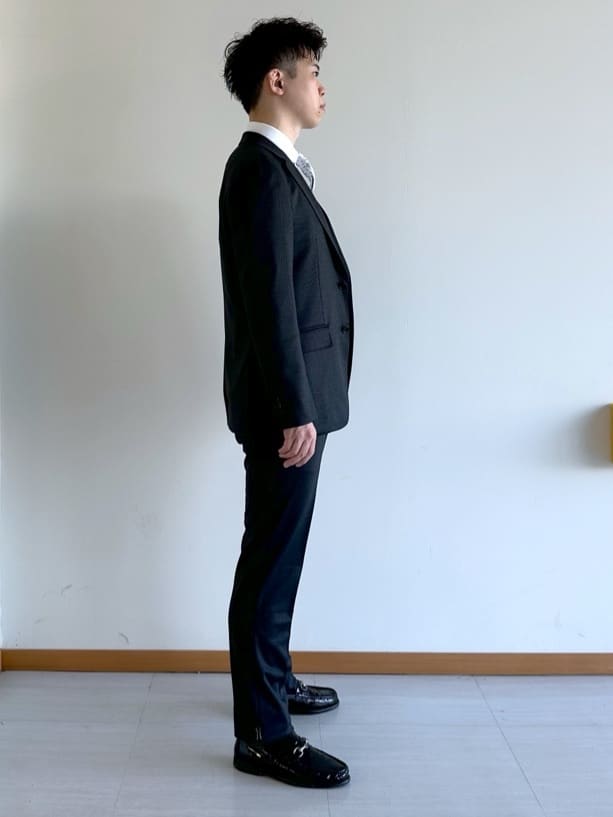 イッシーさんの「TAKEO KIKUCHI｜【BOWLER HAT LABEL】ピンヘッドジャージ ジャケット」を使ったコーディネート