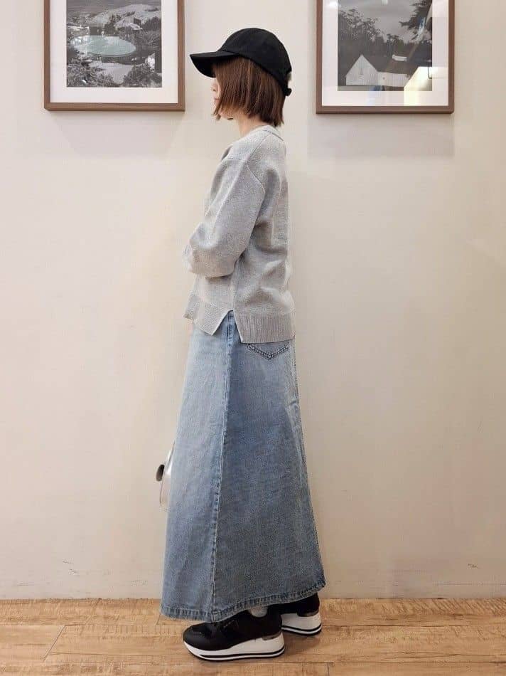 まあるさんの「SHOO･LA･RUE｜【SHOO・LA・RUE DENIM】シンプルだから使いやすい Aラインスカート」を使ったコーディネート