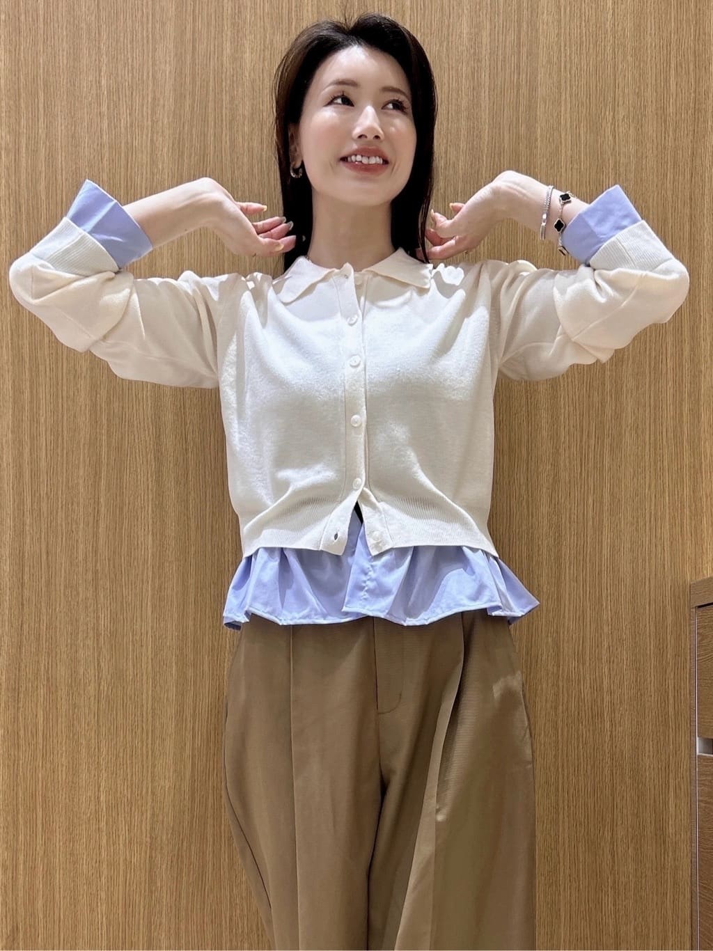 maiさんの「OPAQUE.CLIP｜ポロ衿シャツドッキングニット【洗濯機OK】」を使ったコーディネート