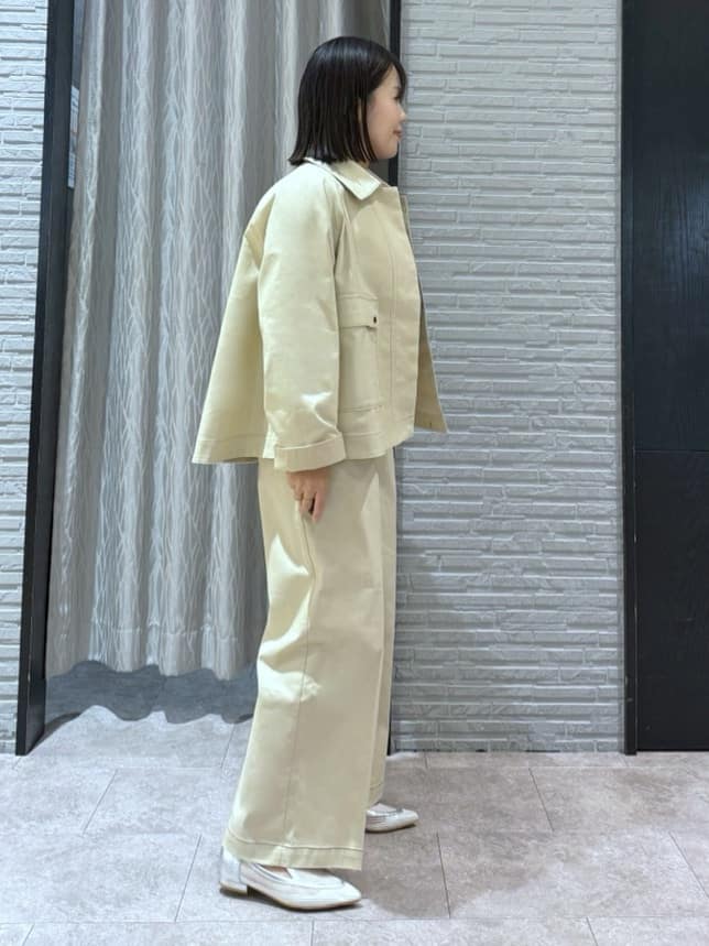 chさんの「THE SHOP TK｜大人かっこいい 軽やかデニム＆チノブルゾン」を使ったコーディネート
