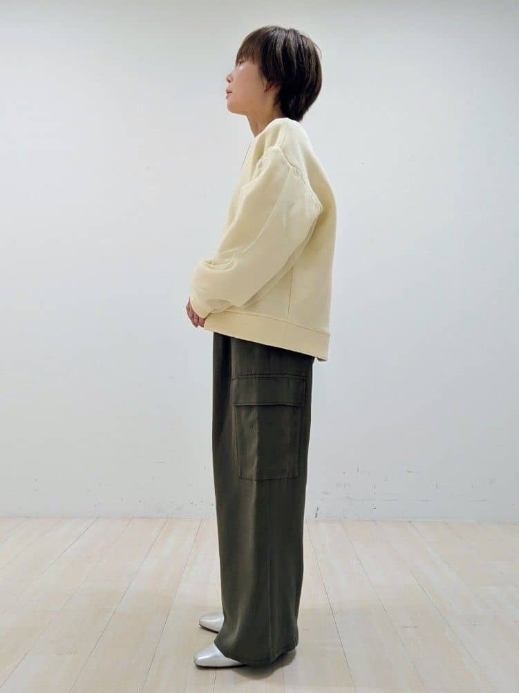 nishiさんの「Reflect｜チュールレイヤードスリーブプルオーバー」を使ったコーディネート