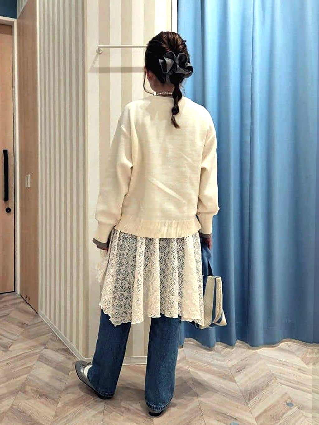 Ikumiさんの「SHOO･LA･RUE｜【洗濯機可/S-LL/インしなくても着られる】1枚で決まる　レイヤード風スウェットライクニット」を使ったコーディネート