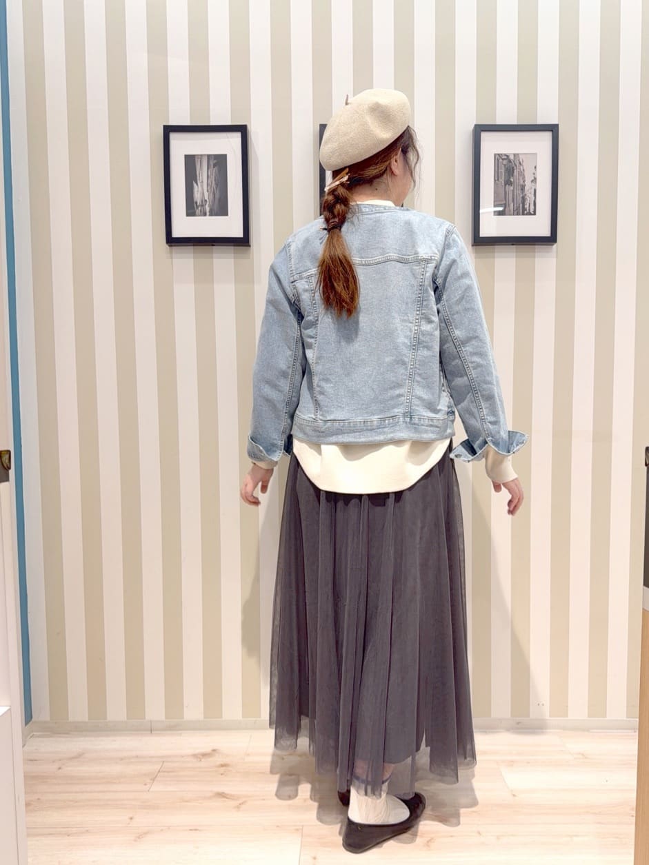 MIYUKIさんの「SHOO･LA･RUE｜【洗濯機可/セットアップ可/インせず着られる】もちもち裾ラウンドニット」を使ったコーディネート