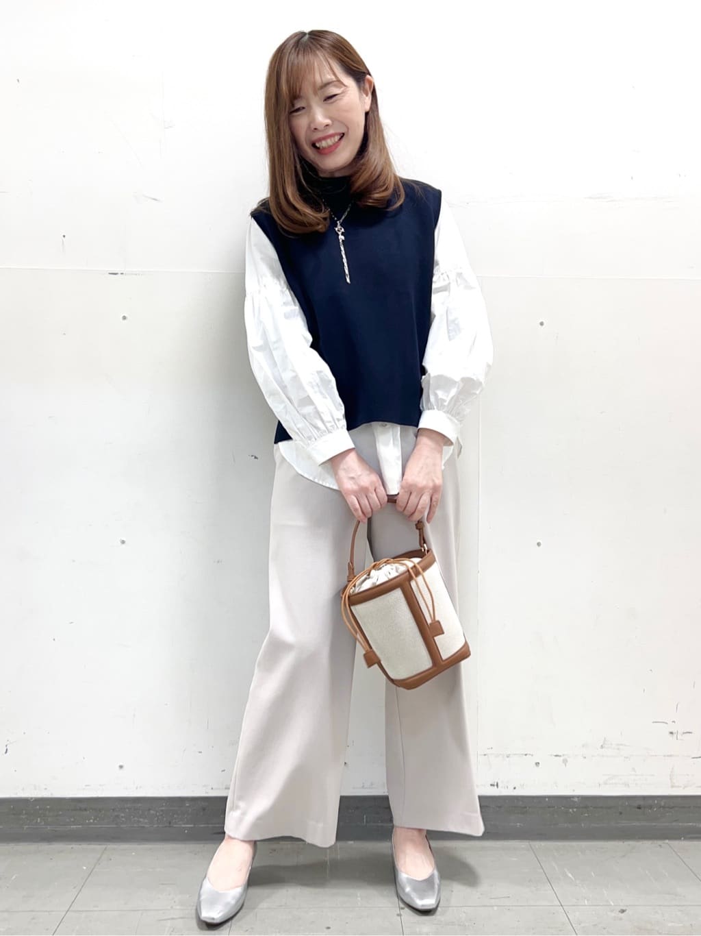 yuさんの「Reflect｜【レイヤードにおすすめ◎】バンドカラーボリュームスリーブシャツ」を使ったコーディネート