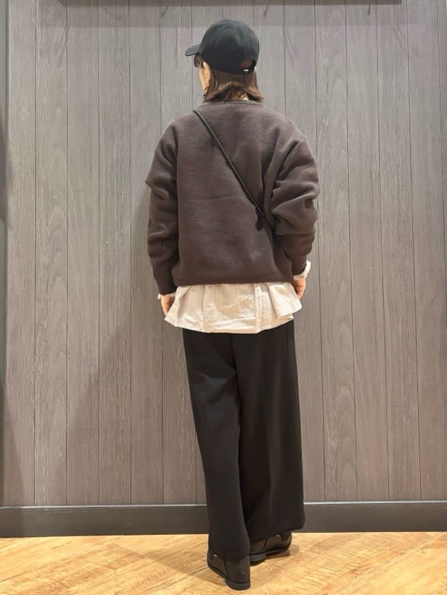meiさんの「SHOO･LA･RUE｜【S-LL】大人フェミニン ペプラム風フリルブラウス」を使ったコーディネート
