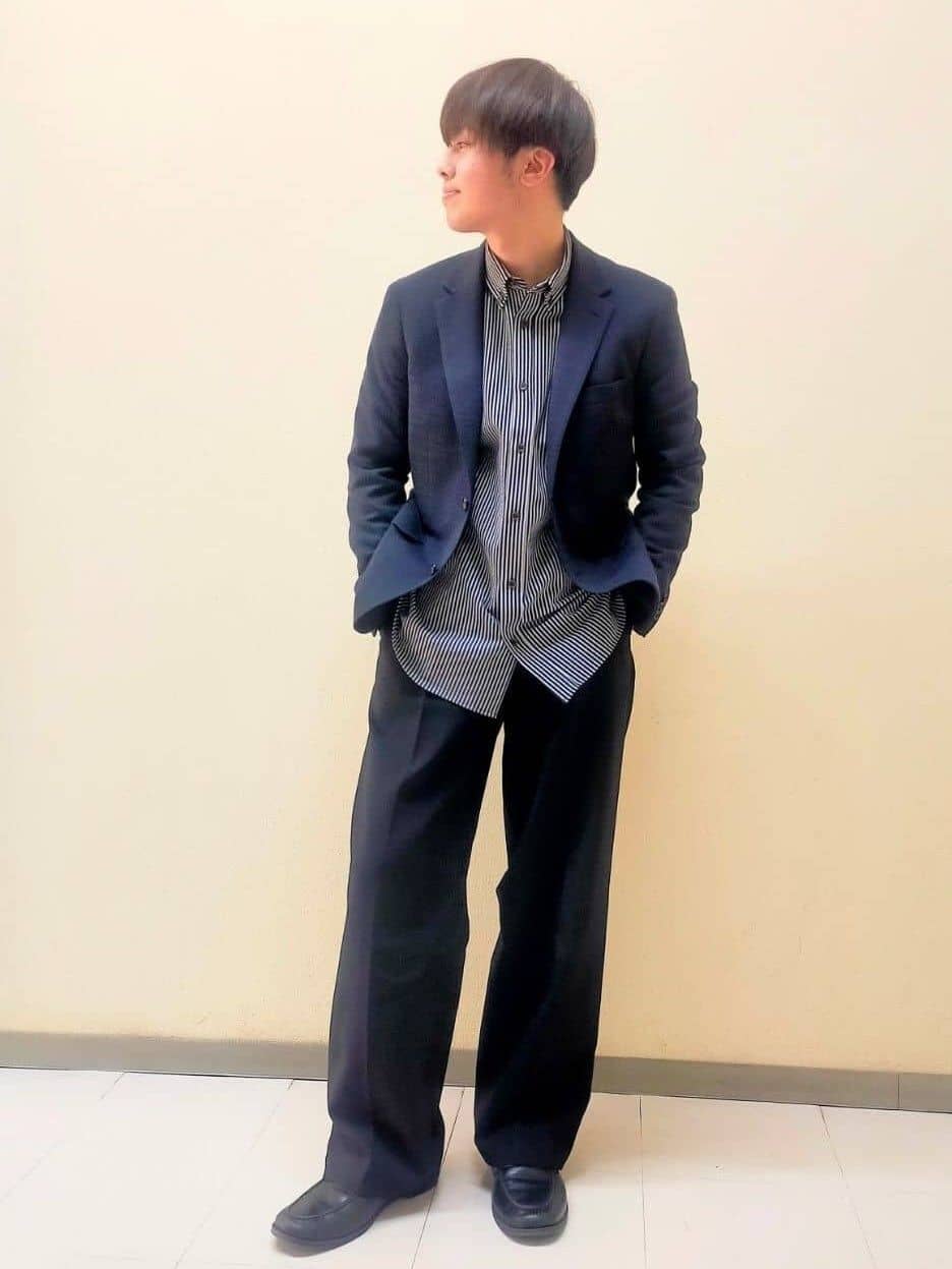 nerさんの「TAKEO KIKUCHI｜【抗菌防臭/シーズンレス】シアサッカー ジャージシャツ」を使ったコーディネート